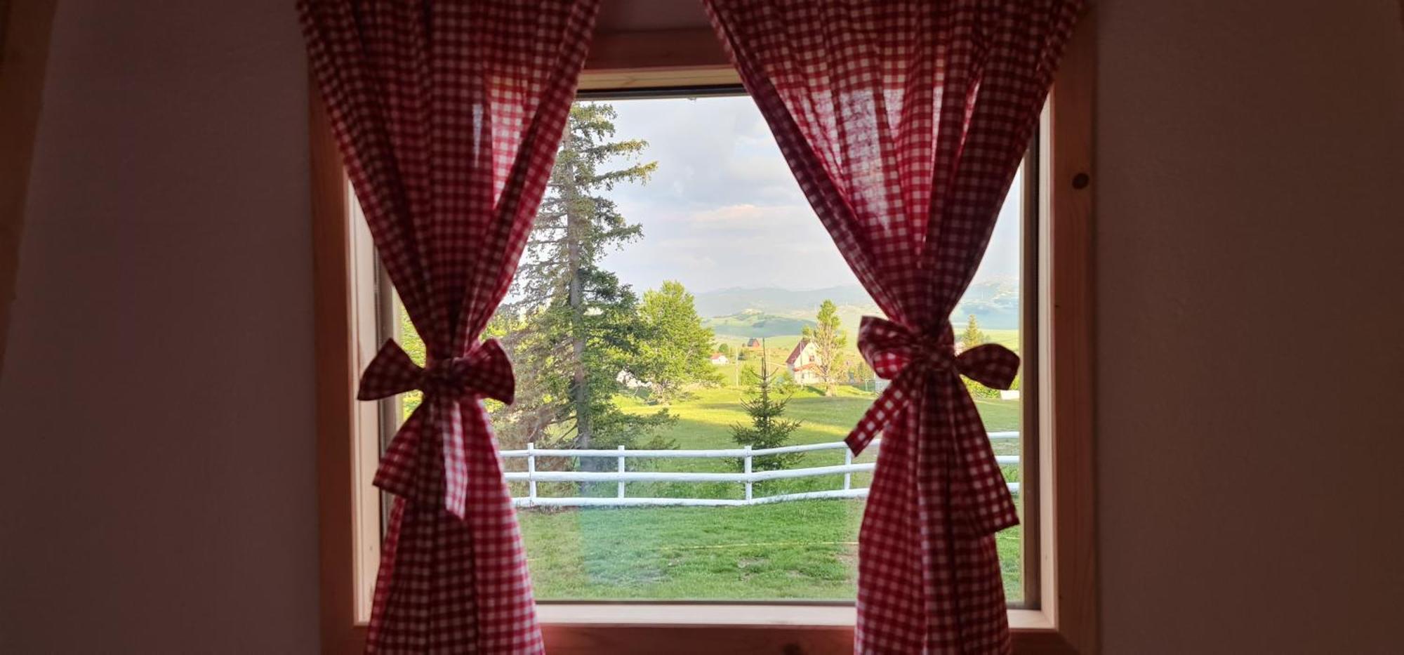 ホテル Razvrsje Co Žabljak 部屋 写真