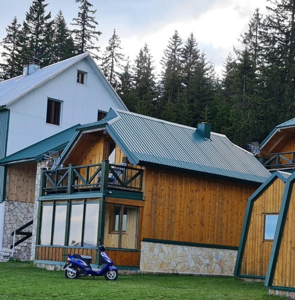 ホテル Razvrsje Co Žabljak エクステリア 写真